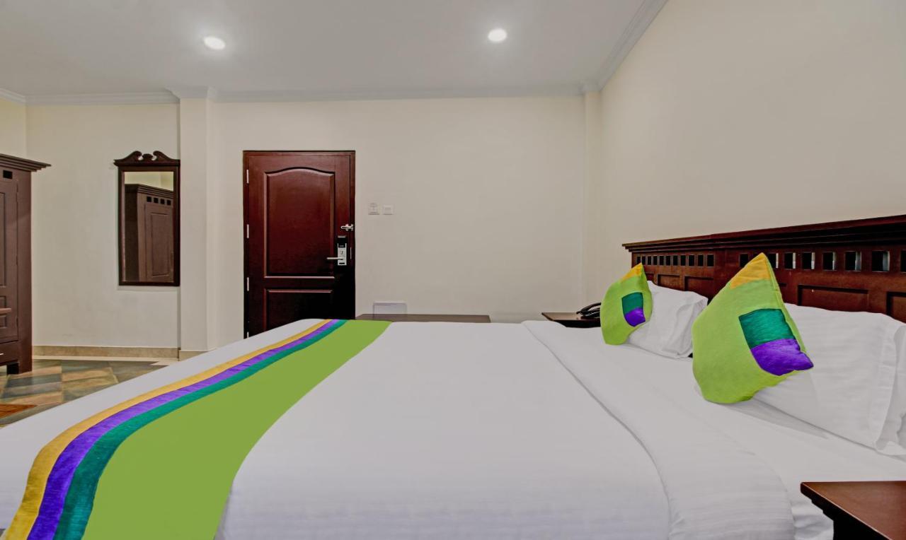 Treebo Prince Hotell Kottayam Exteriör bild