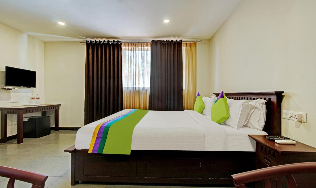 Treebo Prince Hotell Kottayam Exteriör bild